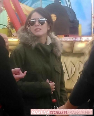 CQDRaLUWEAAnab1.jpg