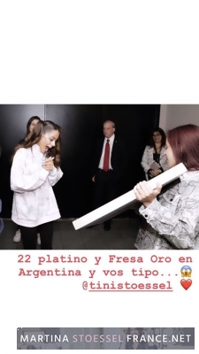 EK5elnjWoAUP8Mn.jpg