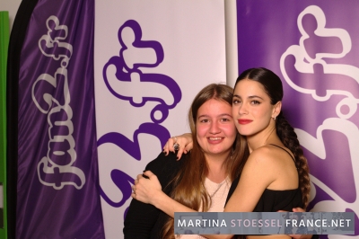 Cliquer pour voir l'image en taille réelle
==============
tini-chez-fan2-fr-decouvrez-toutes-les-photos_28229.jpg tini-chez-fan2-fr-decouvrez-toutes-les-photos_28229.jpg