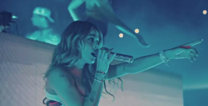 Lire la suite à propos de l’article Tini au concert de Rawayana (21/08)